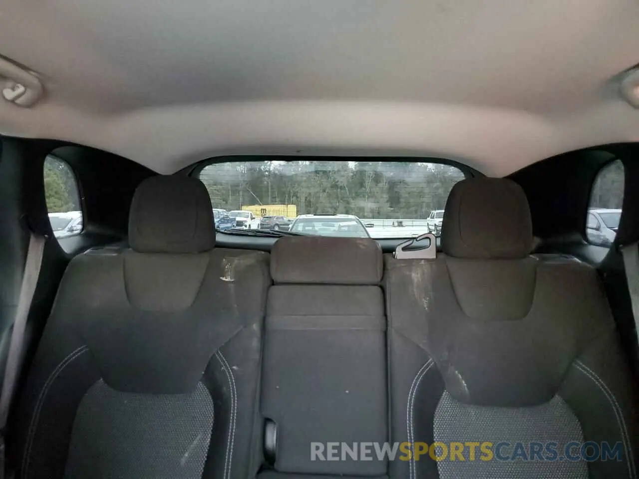 10 Фотография поврежденного автомобиля 1C4PJLCBXKD344585 JEEP GRAND CHER 2019