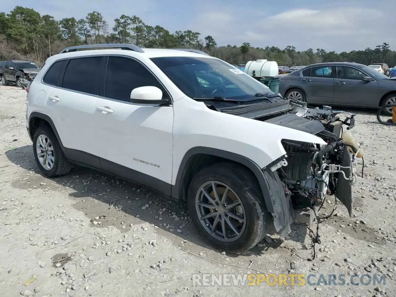4 Фотография поврежденного автомобиля 1C4PJLCBXKD344585 JEEP GRAND CHER 2019
