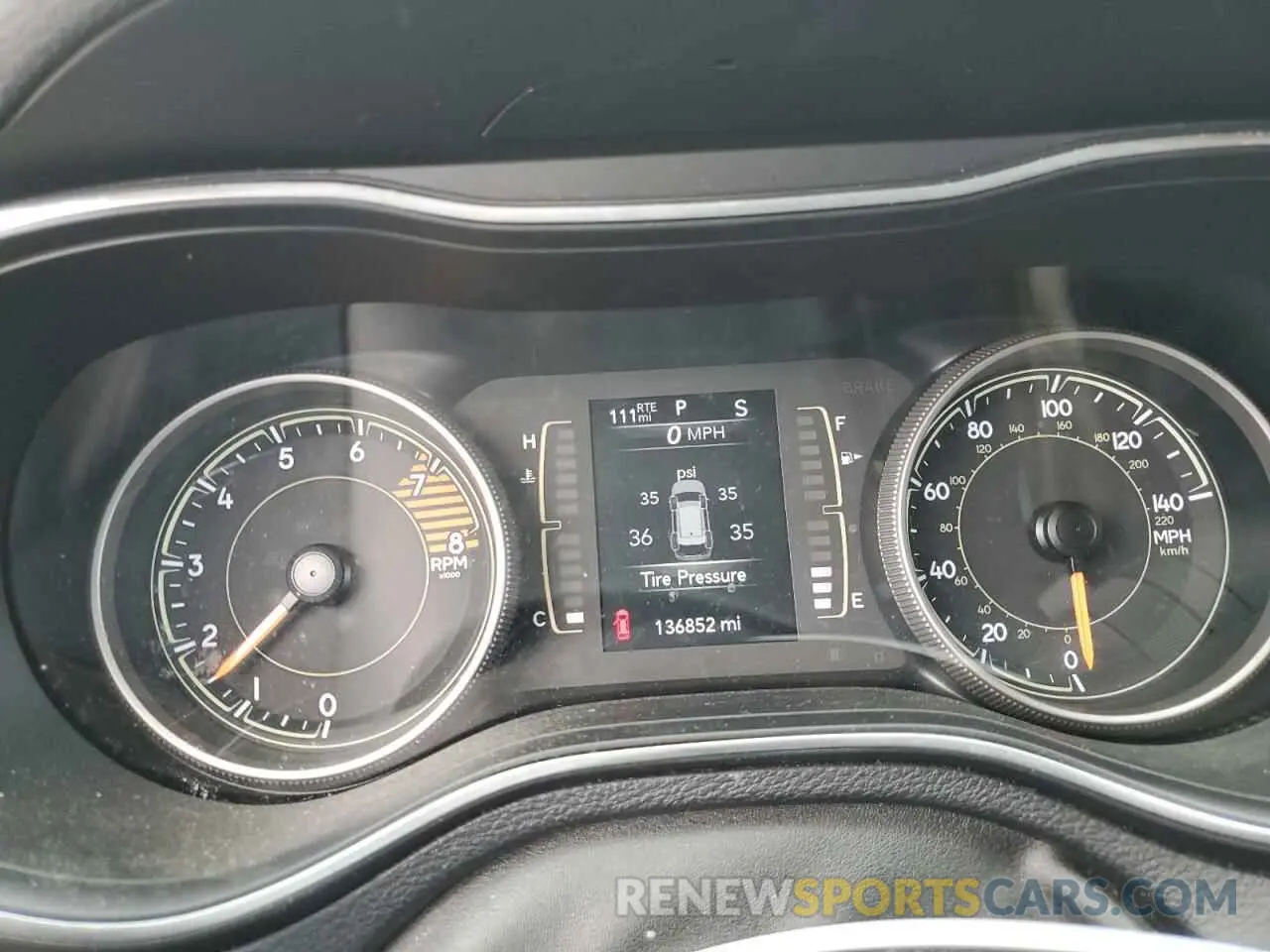 9 Photograph of a damaged car 1C4PJLCX5KD148002 JEEP GRAND CHER 2019