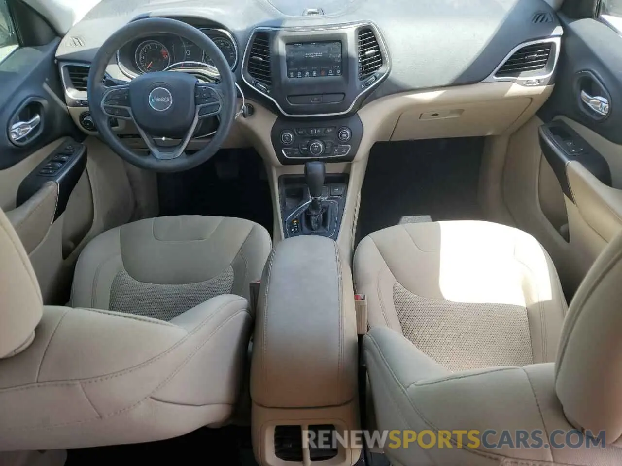 8 Photograph of a damaged car 1C4PJLCX7KD305416 JEEP GRAND CHER 2019
