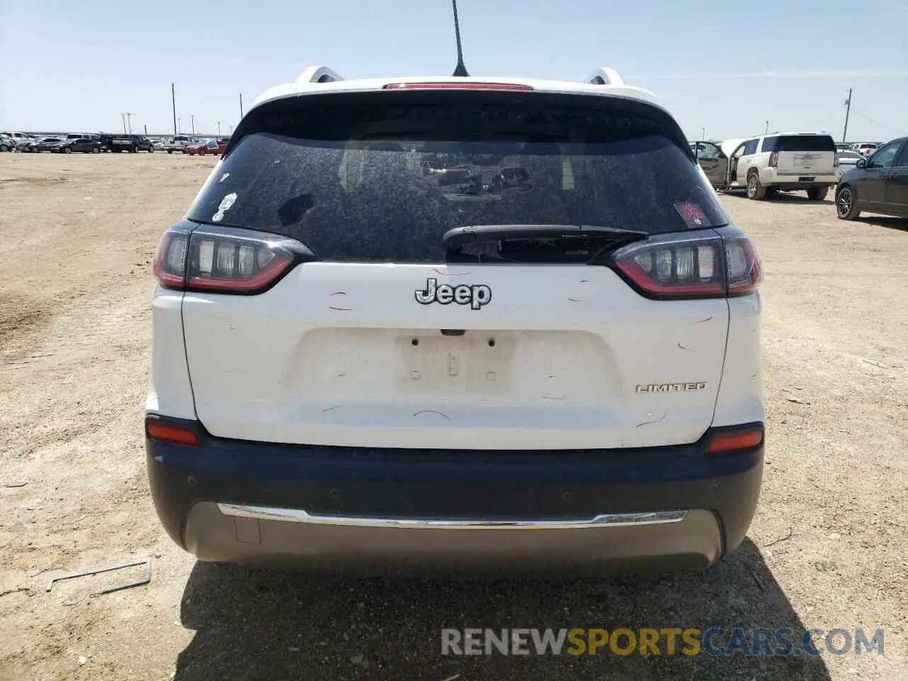6 Photograph of a damaged car 1C4PJLDB5KD195890 JEEP GRAND CHER 2019