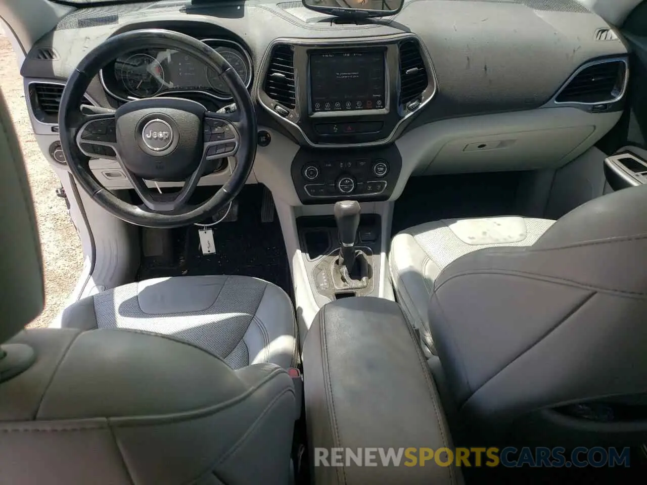 8 Photograph of a damaged car 1C4PJLDB5KD195890 JEEP GRAND CHER 2019