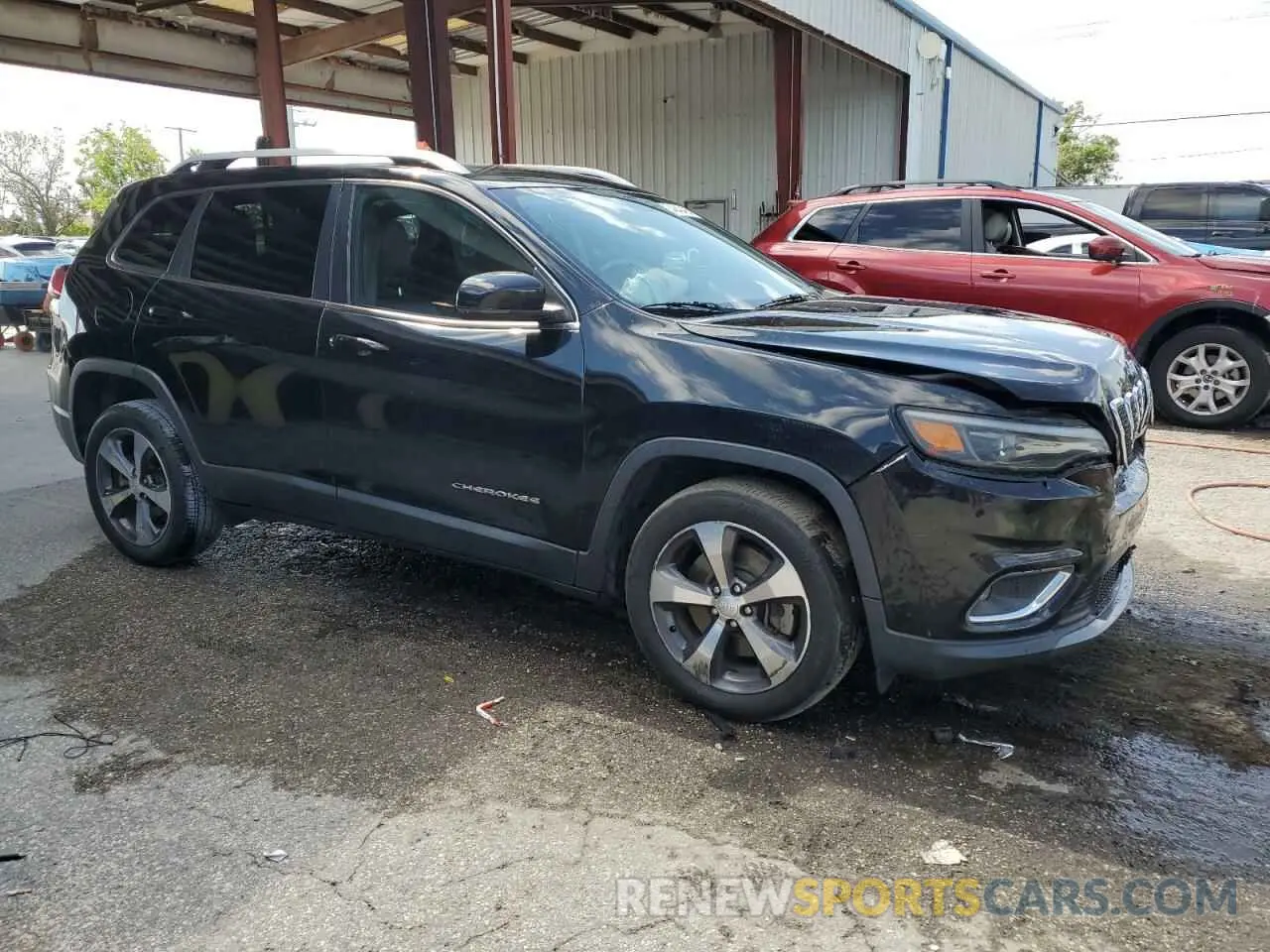 4 Photograph of a damaged car 1C4PJLDBXKD302450 JEEP GRAND CHER 2019