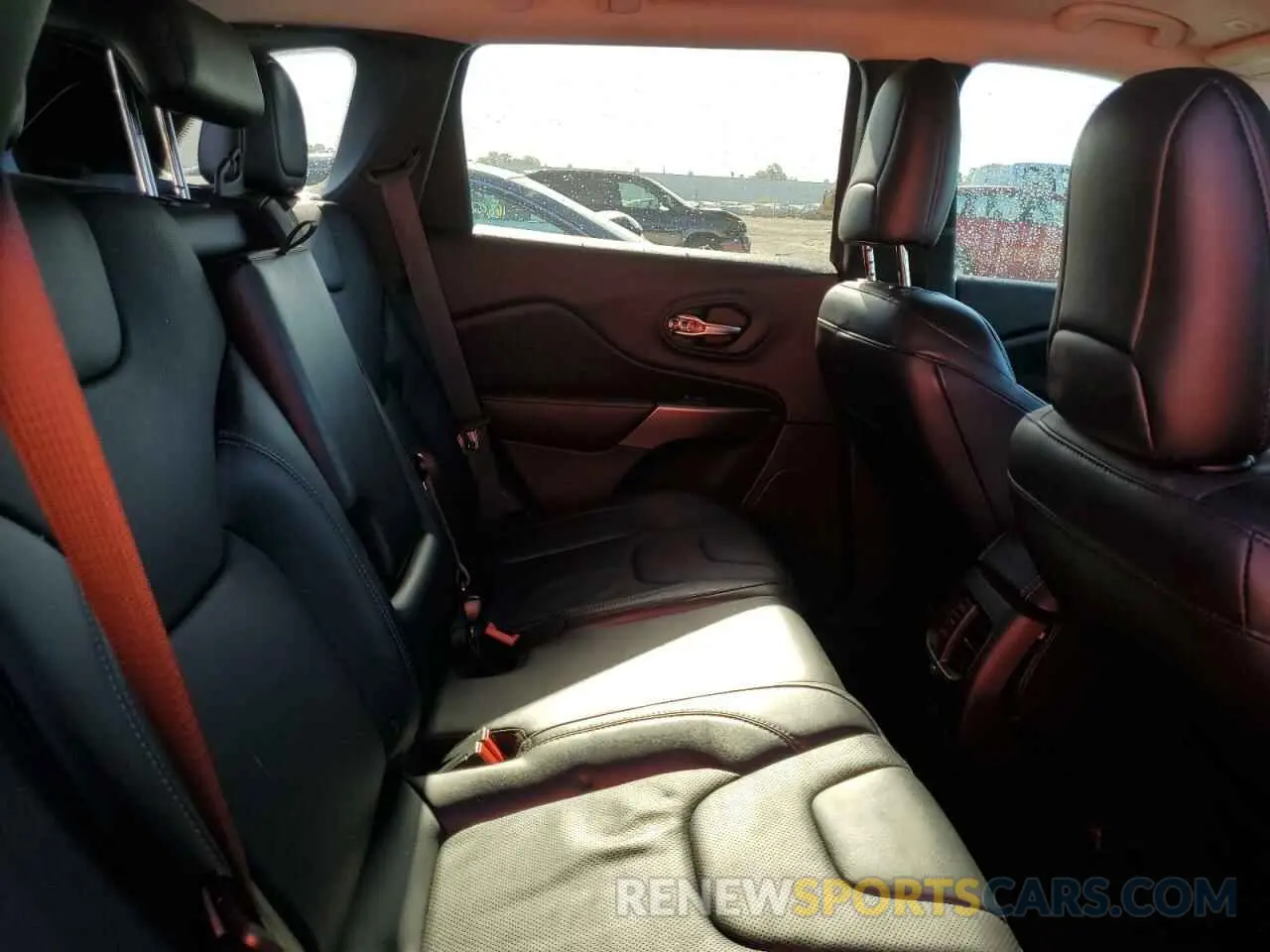 11 Фотография поврежденного автомобиля 1C4PJLDBXKD428209 JEEP GRAND CHER 2019