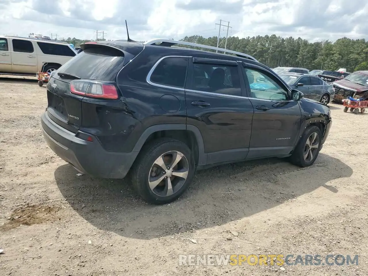 3 Photograph of a damaged car 1C4PJLDX8KD313071 JEEP GRAND CHER 2019