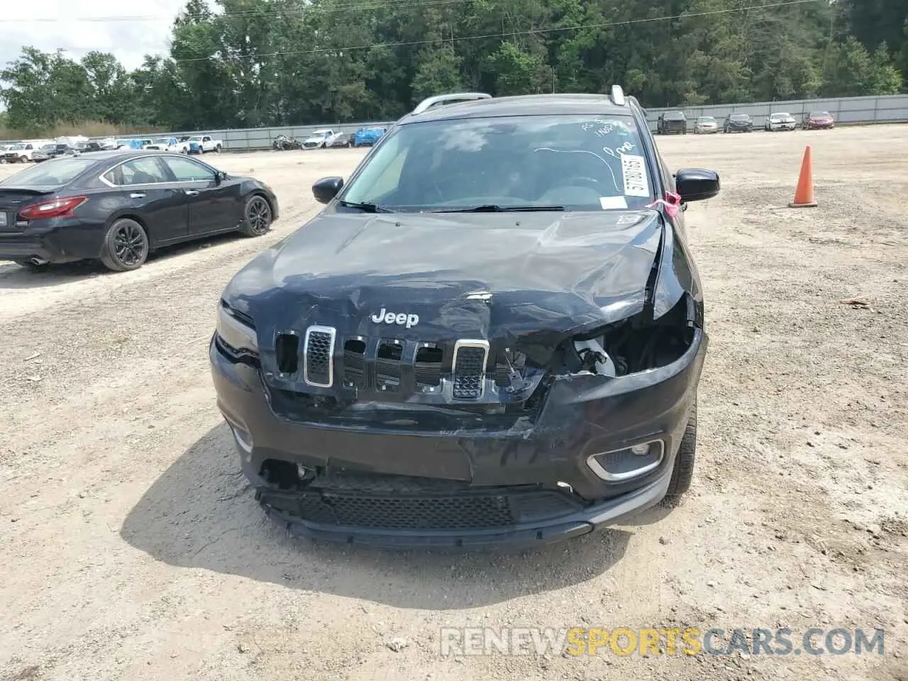 5 Photograph of a damaged car 1C4PJLDX8KD313071 JEEP GRAND CHER 2019