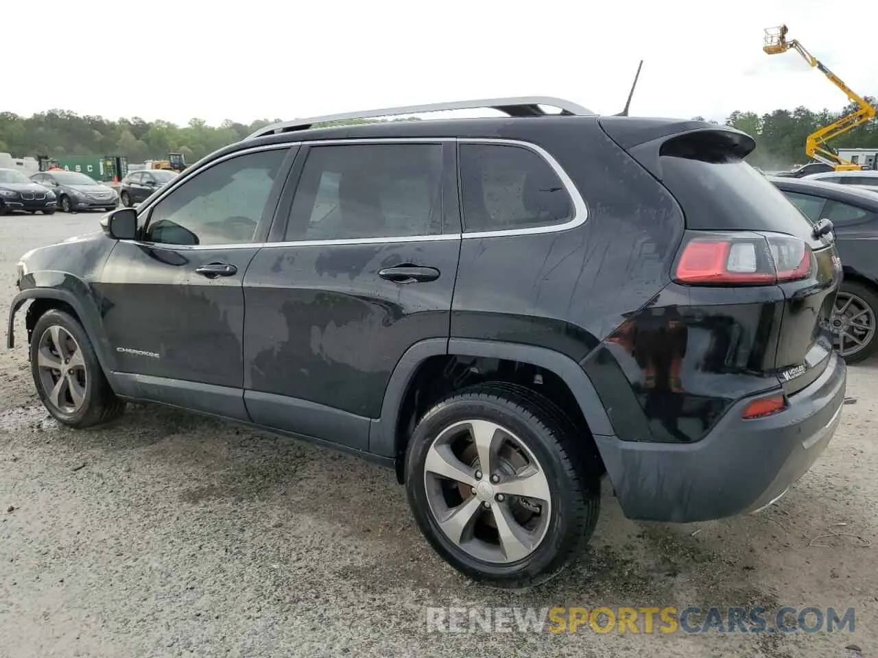 2 Photograph of a damaged car 1C4PJLDX8KD377501 JEEP GRAND CHER 2019