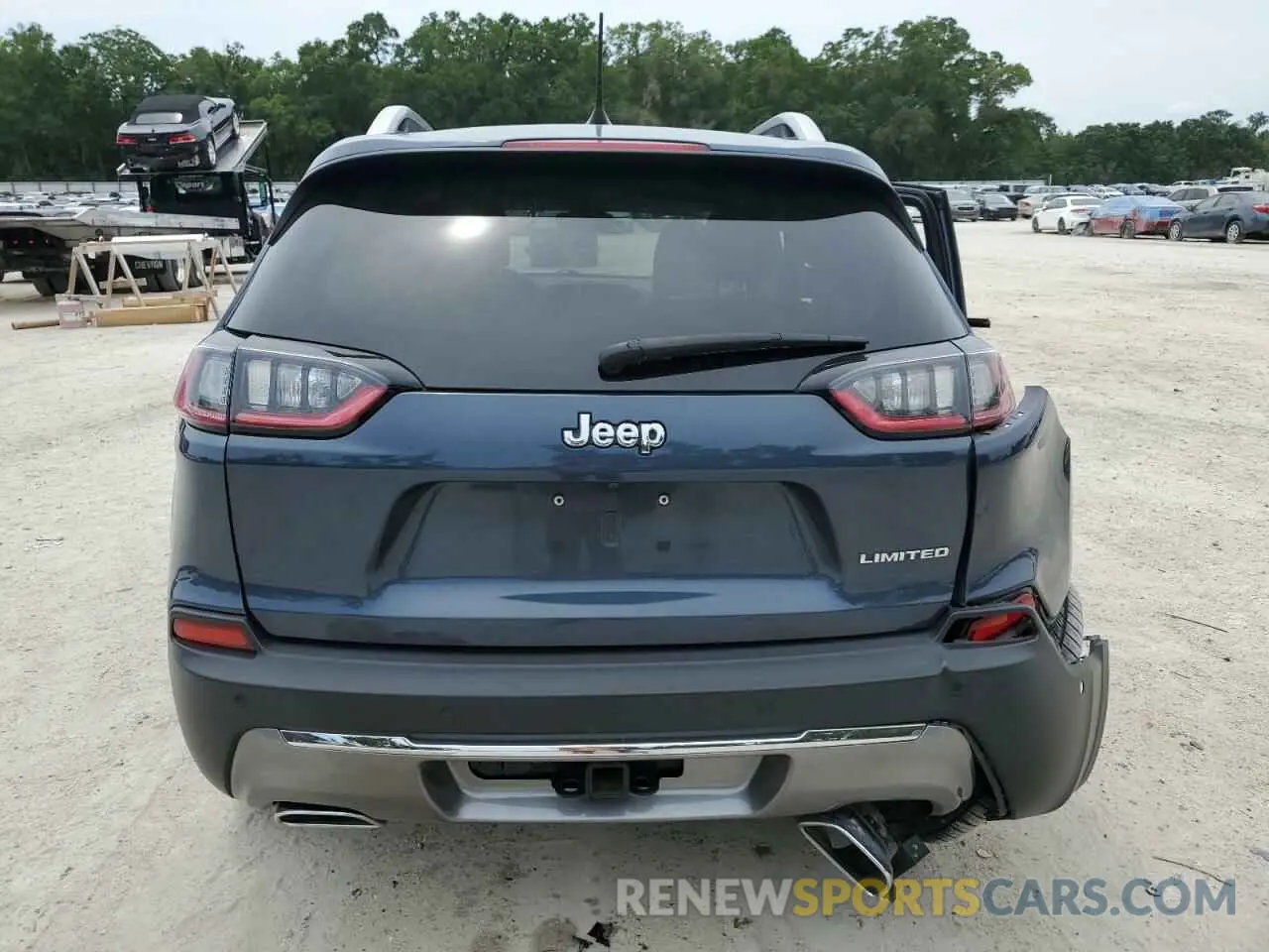6 Photograph of a damaged car 1C4PJLDX9KD470978 JEEP GRAND CHER 2019