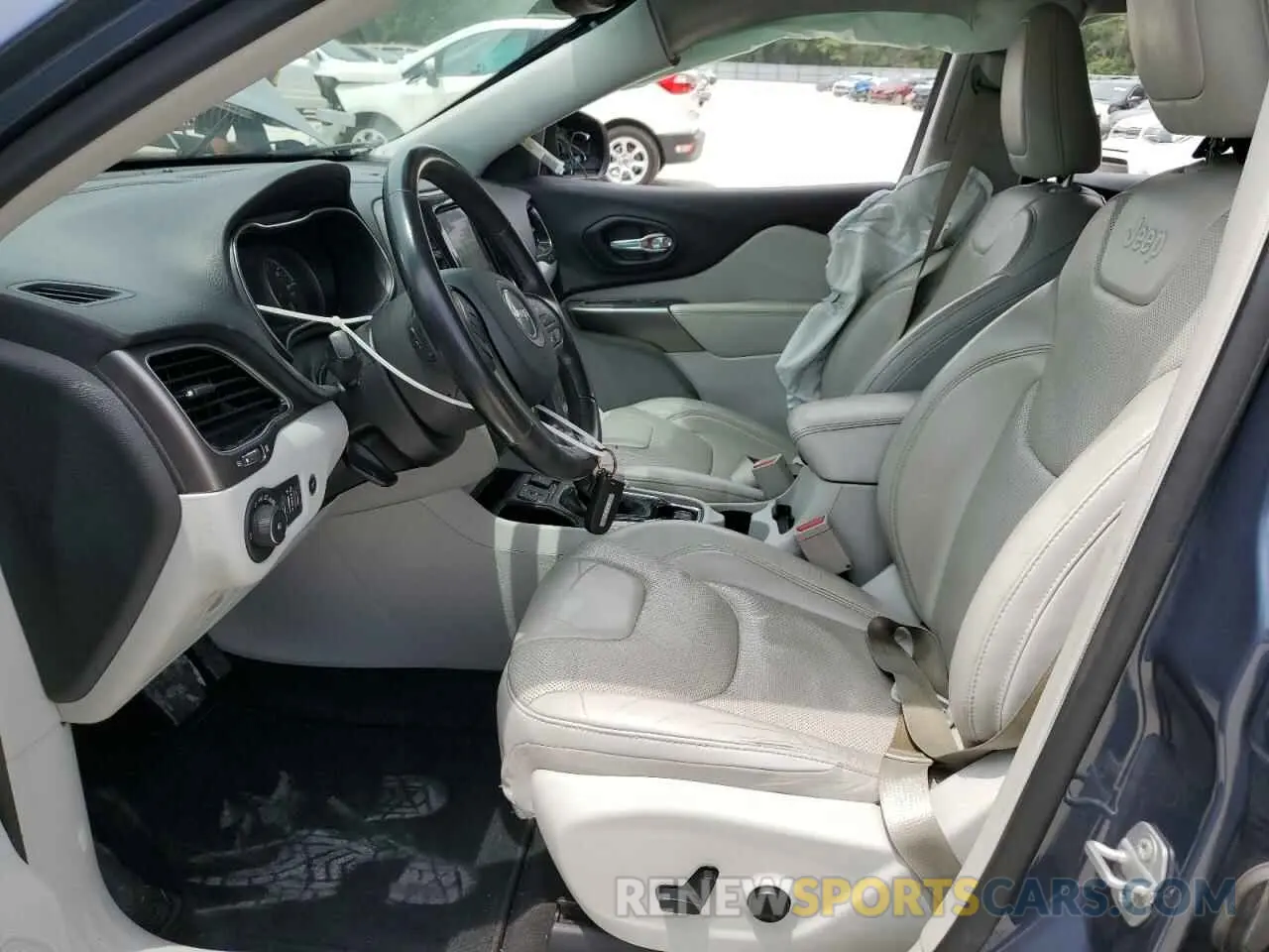7 Photograph of a damaged car 1C4PJLDX9KD470978 JEEP GRAND CHER 2019