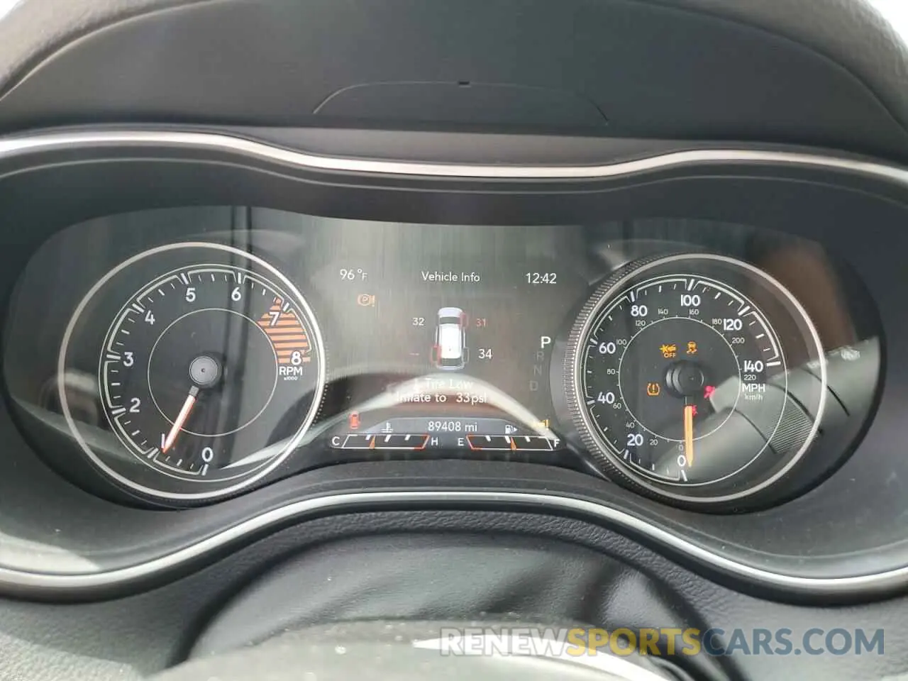 9 Photograph of a damaged car 1C4PJLDX9KD470978 JEEP GRAND CHER 2019