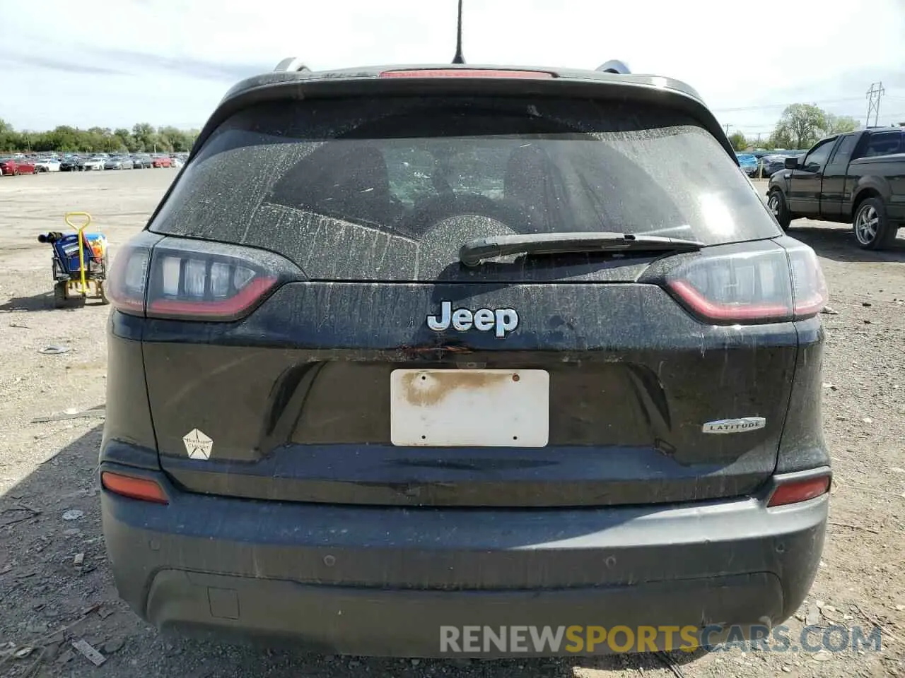 6 Photograph of a damaged car 1C4PJLLB1KD111632 JEEP GRAND CHER 2019