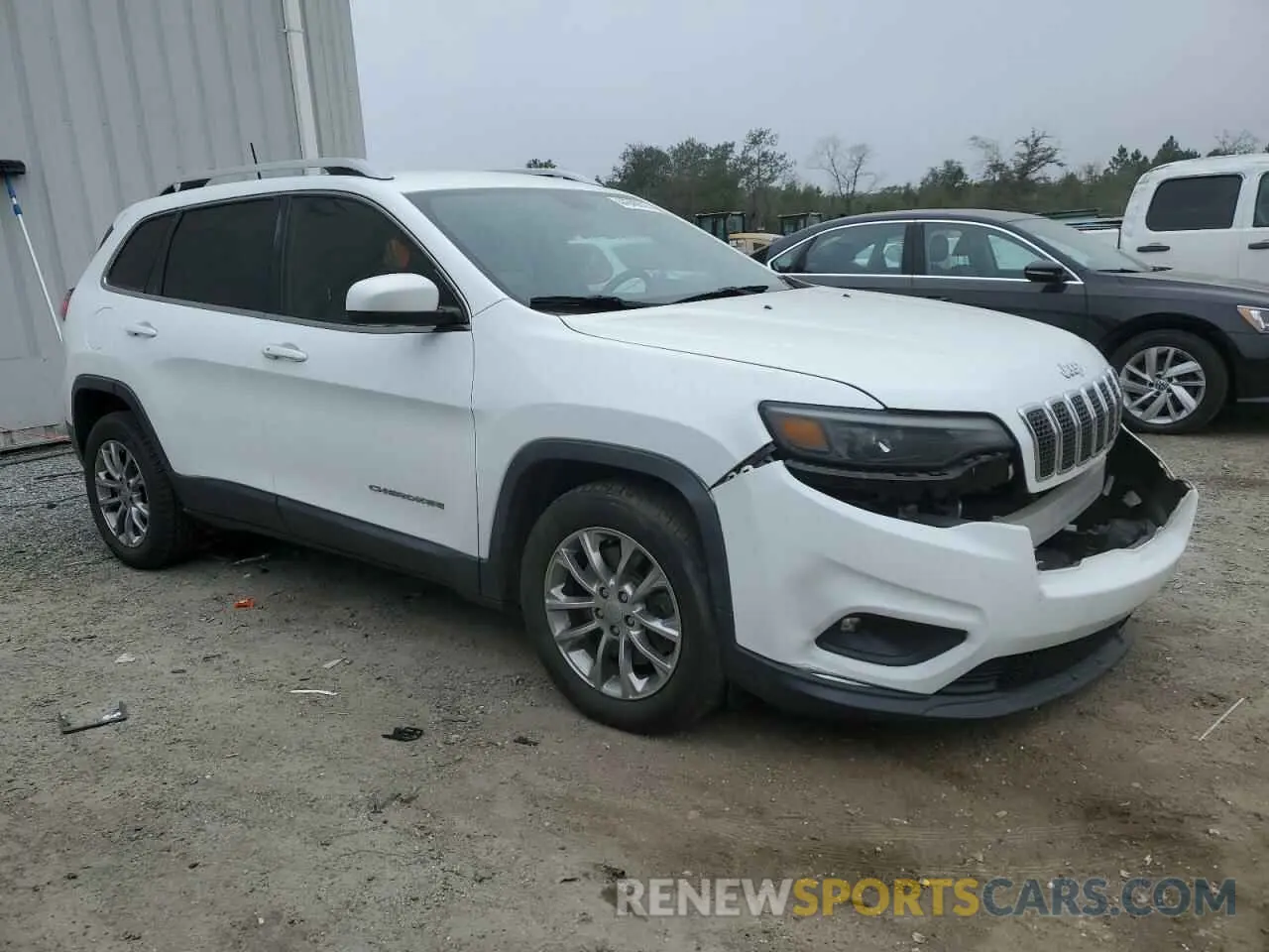 4 Photograph of a damaged car 1C4PJLLB1KD220284 JEEP GRAND CHER 2019