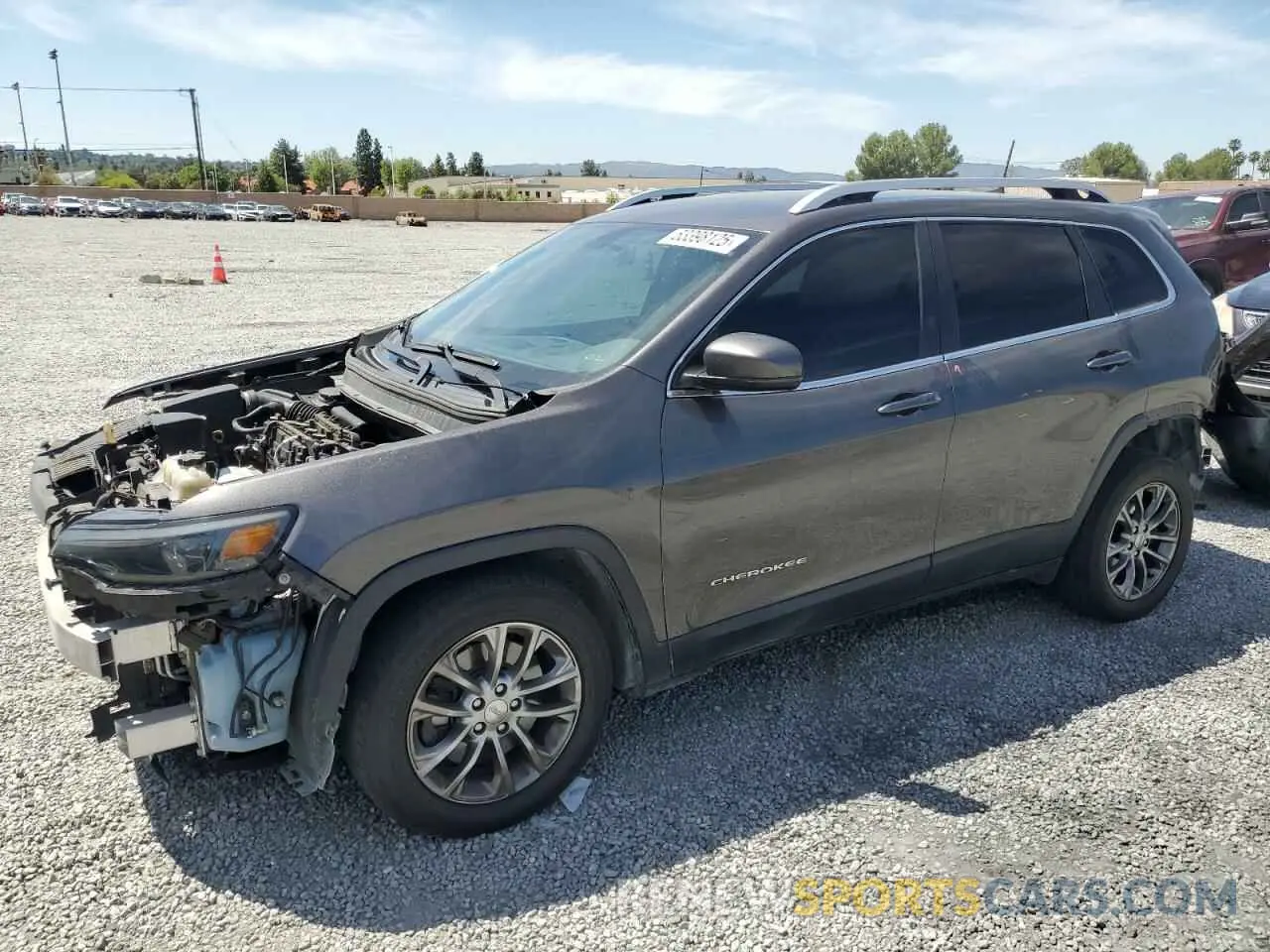 1 Фотография поврежденного автомобиля 1C4PJLLB1KD262597 JEEP GRAND CHER 2019