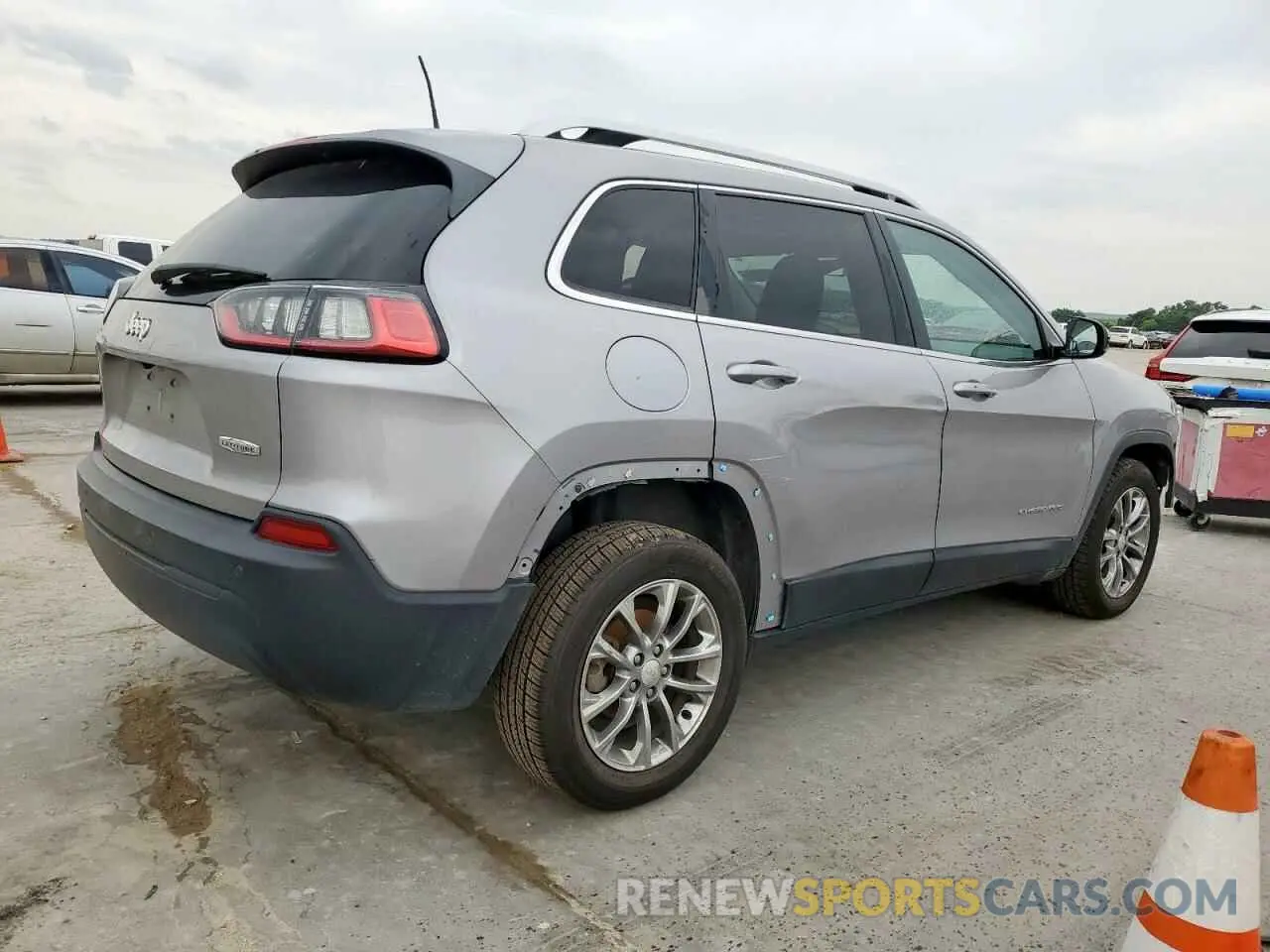 3 Фотография поврежденного автомобиля 1C4PJLLB2KD333533 JEEP GRAND CHER 2019