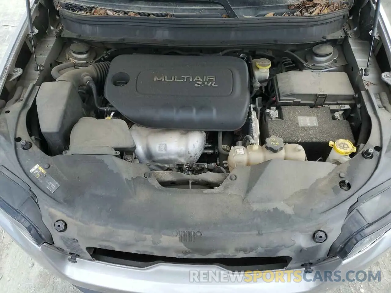 12 Photograph of a damaged car 1C4PJLLB3KD154529 JEEP GRAND CHER 2019