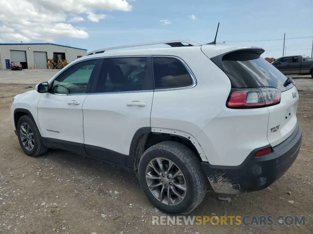 2 Photograph of a damaged car 1C4PJLLB3KD420387 JEEP GRAND CHER 2019