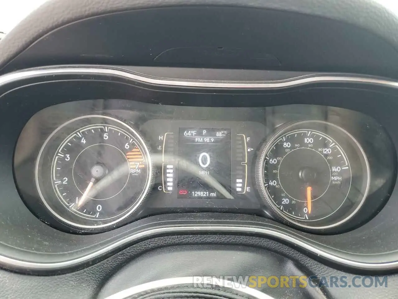 9 Photograph of a damaged car 1C4PJLLB3KD420387 JEEP GRAND CHER 2019