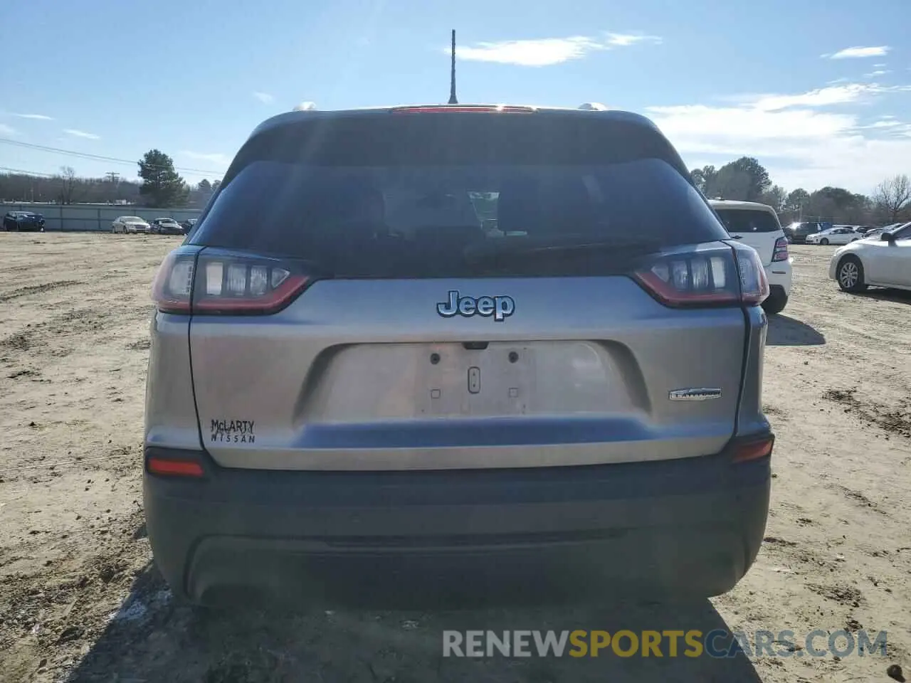 6 Фотография поврежденного автомобиля 1C4PJLLB4KD301344 JEEP GRAND CHER 2019