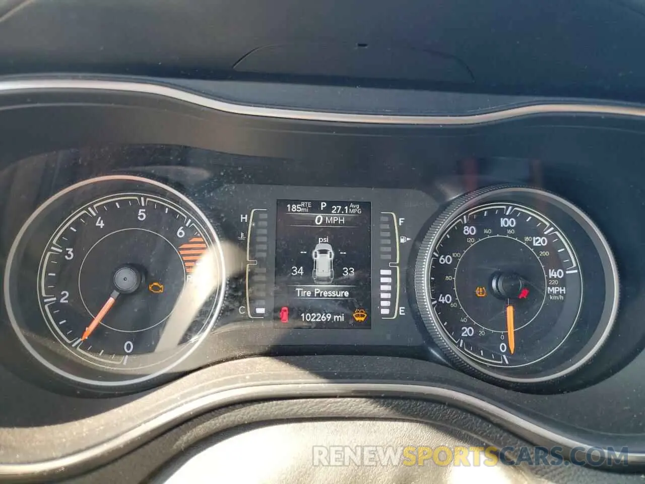 9 Фотография поврежденного автомобиля 1C4PJLLB4KD316779 JEEP GRAND CHER 2019