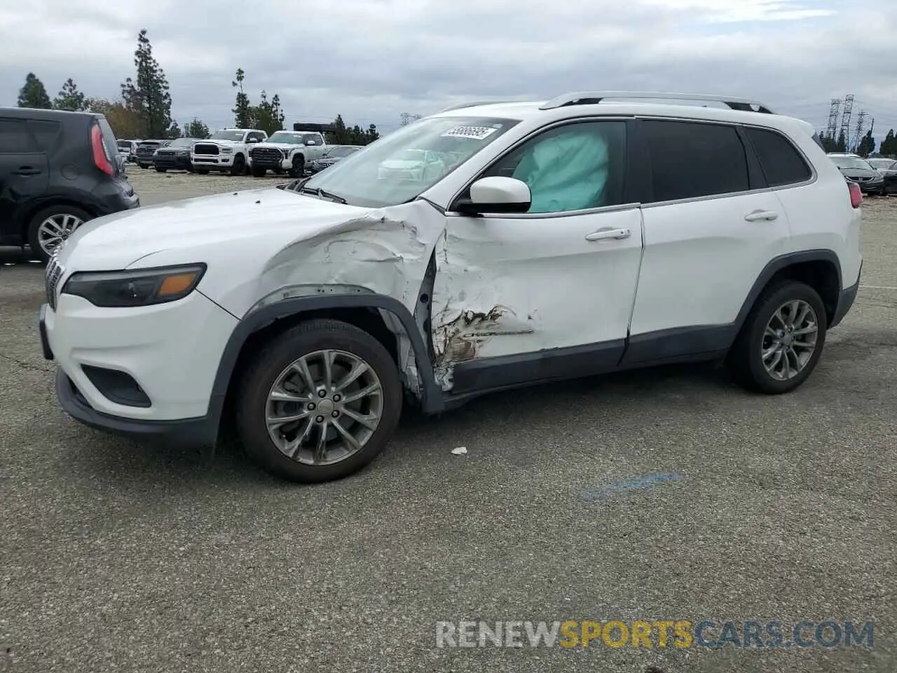 1 Photograph of a damaged car 1C4PJLLB5KD373217 JEEP GRAND CHER 2019