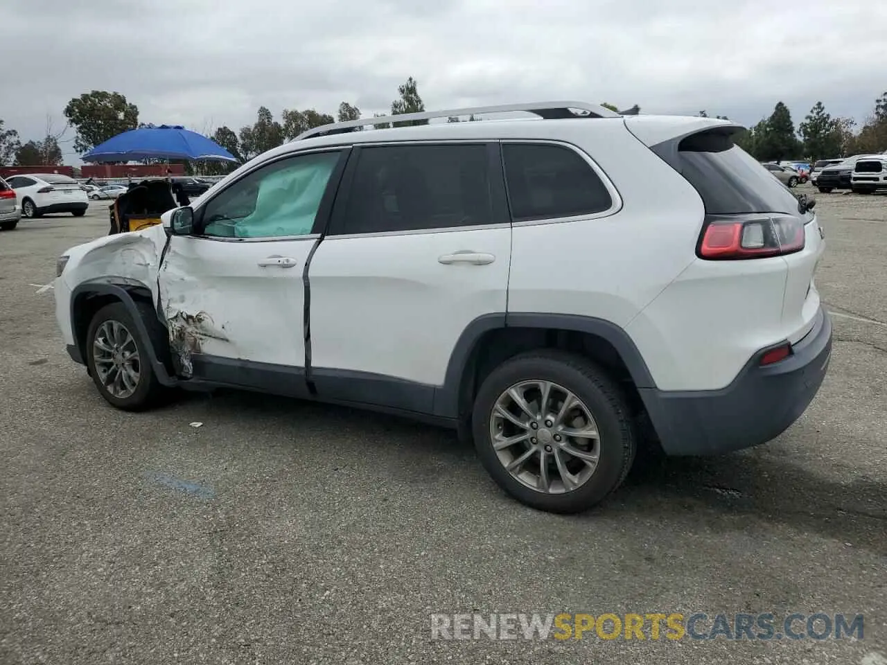 2 Photograph of a damaged car 1C4PJLLB5KD373217 JEEP GRAND CHER 2019