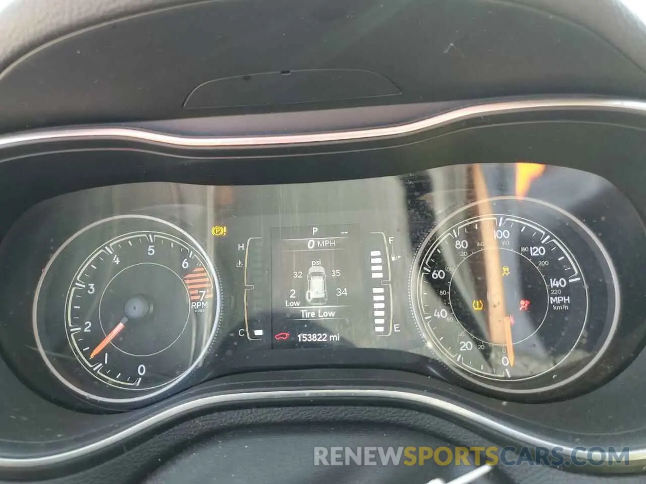 9 Photograph of a damaged car 1C4PJLLB5KD466402 JEEP GRAND CHER 2019