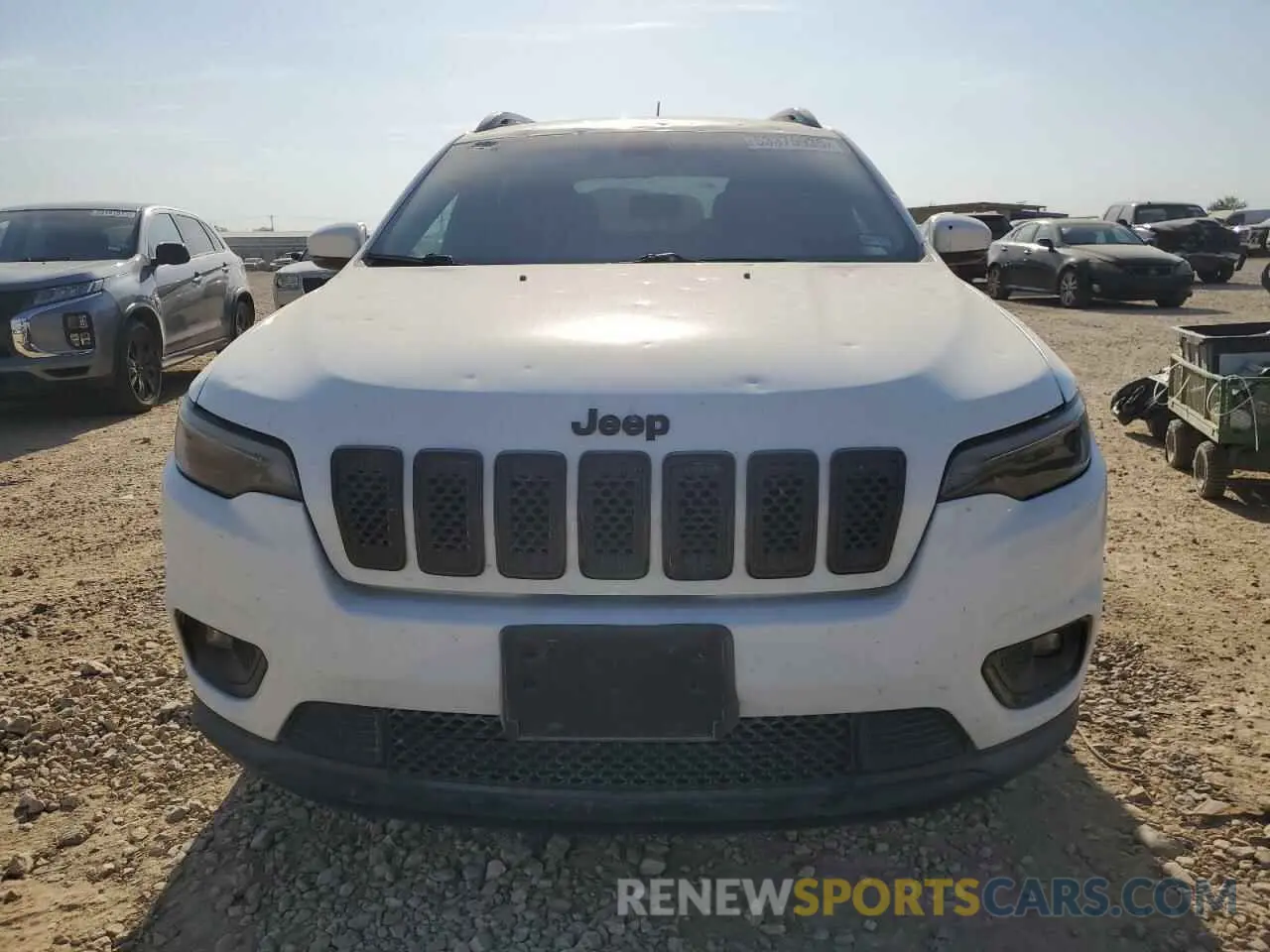 5 Photograph of a damaged car 1C4PJLLB7KD470175 JEEP GRAND CHER 2019