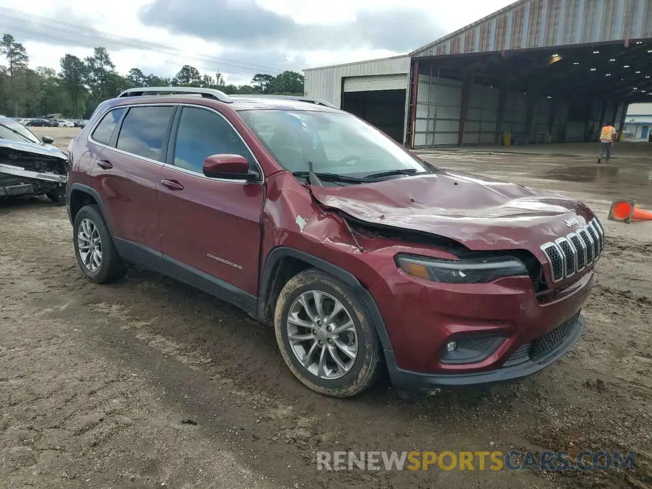 4 Photograph of a damaged car 1C4PJLLB9KD204558 JEEP GRAND CHER 2019