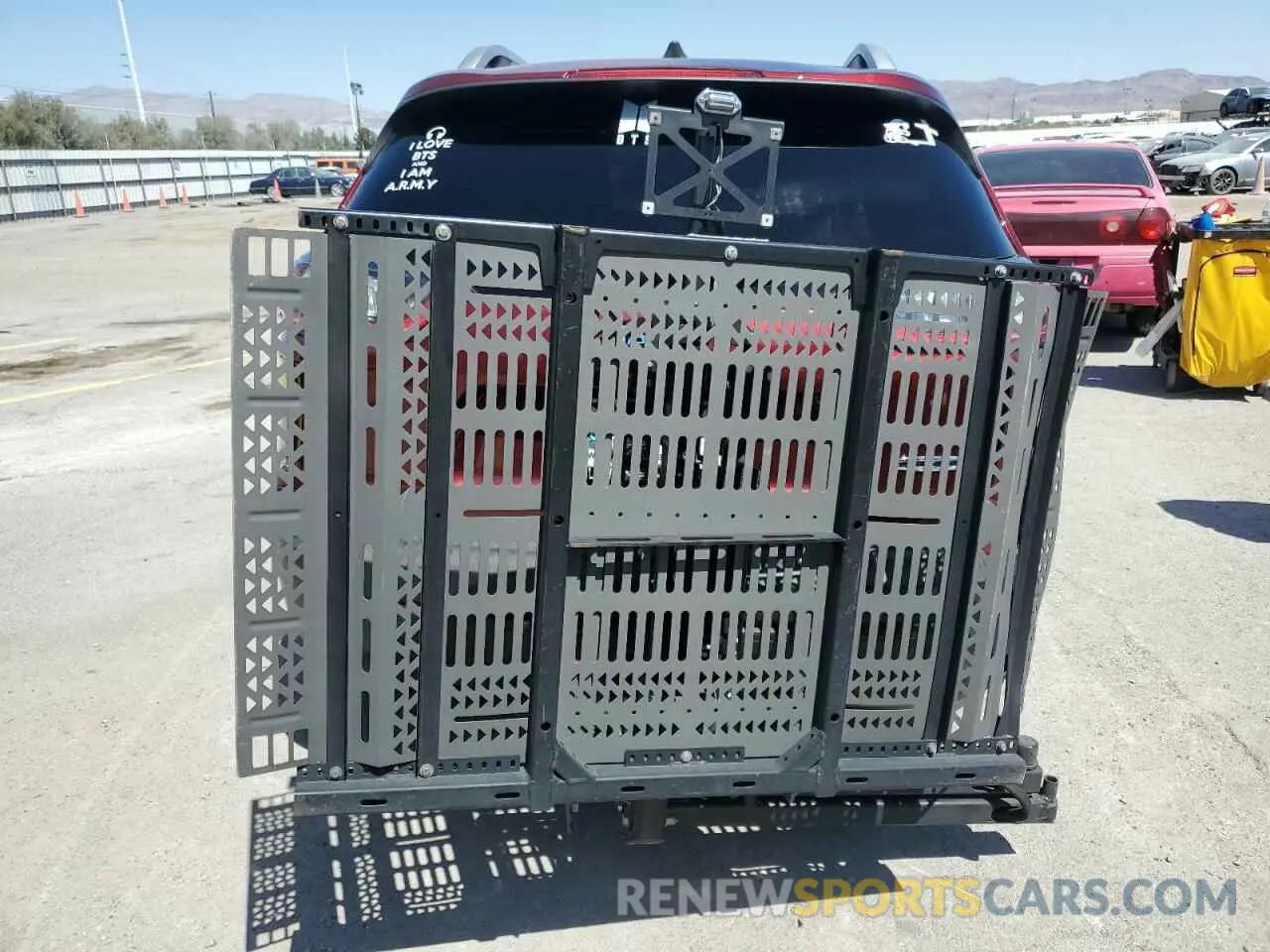 6 Photograph of a damaged car 1C4PJLLB9KD373205 JEEP GRAND CHER 2019
