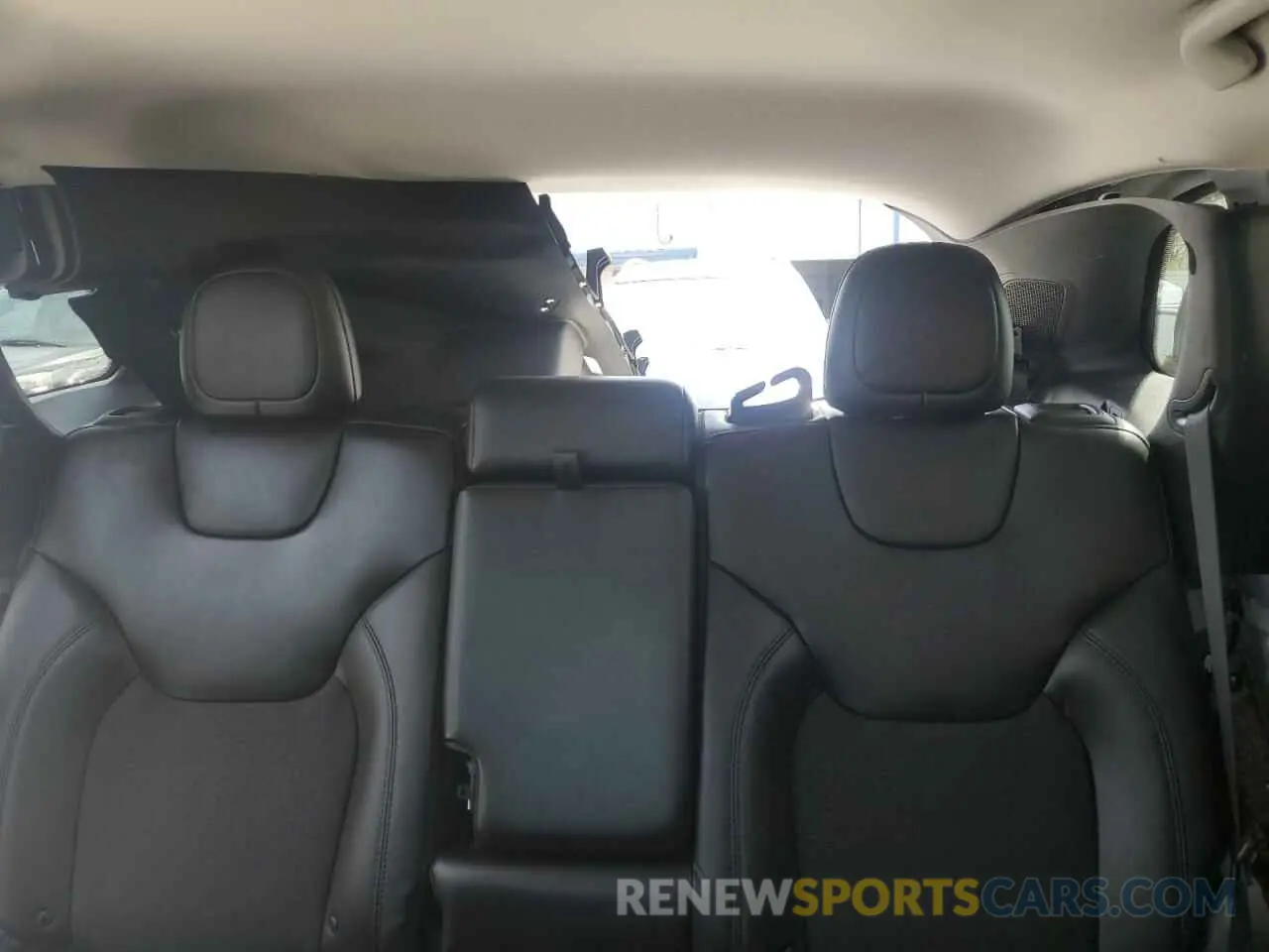 10 Фотография поврежденного автомобиля 1C4PJLLB9KD429210 JEEP GRAND CHER 2019