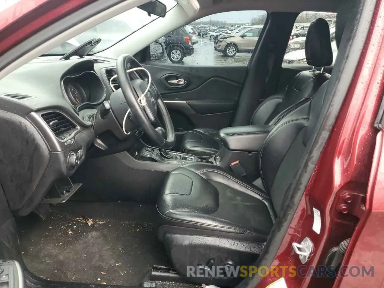 7 Photograph of a damaged car 1C4PJLLB9KD454527 JEEP GRAND CHER 2019