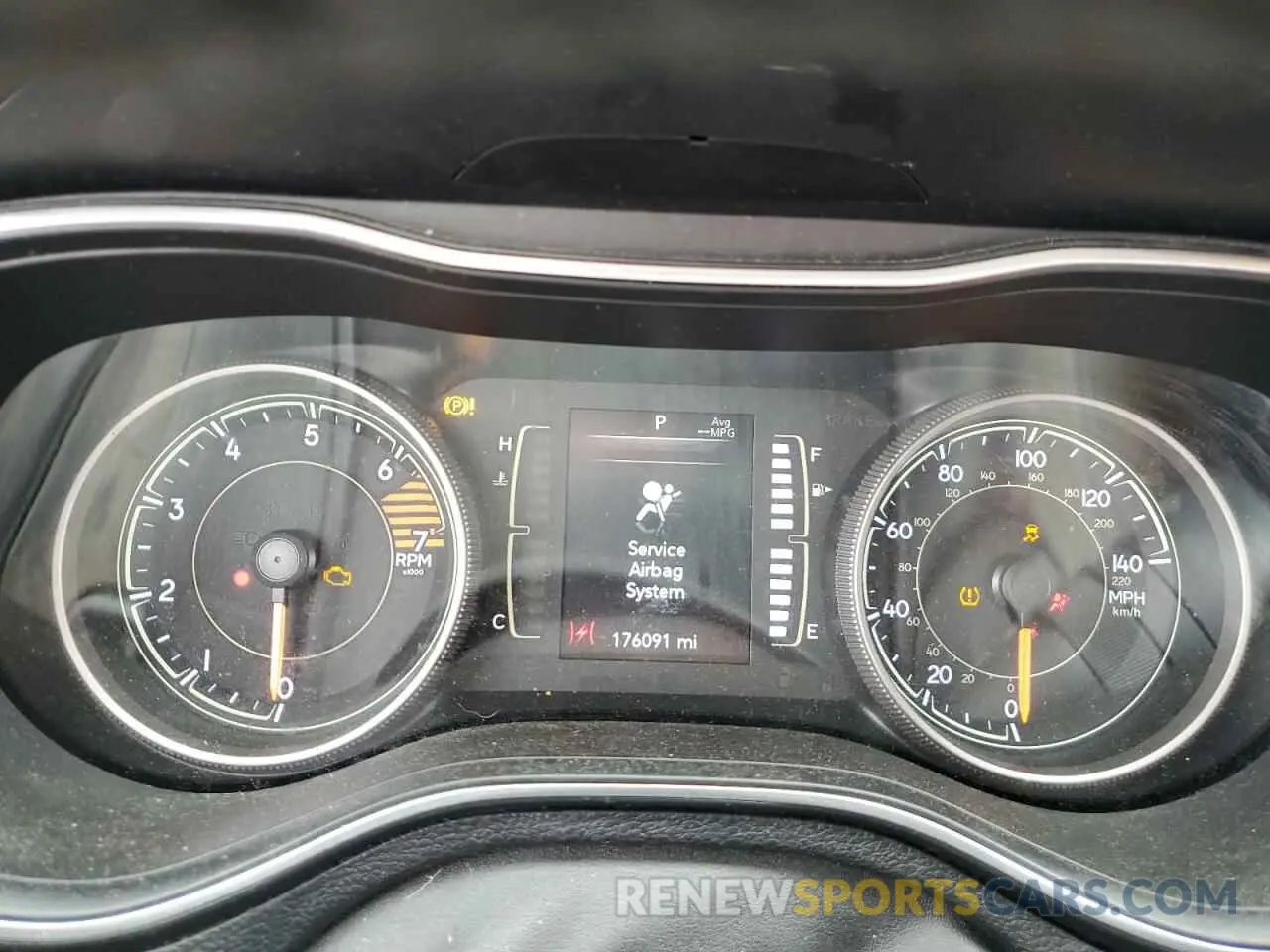 9 Фотография поврежденного автомобиля 1C4PJLLBXKD176169 JEEP GRAND CHER 2019