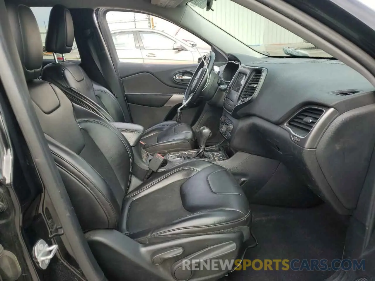 7 Фотография поврежденного автомобиля 1C4PJLLBXKD366277 JEEP GRAND CHER 2019