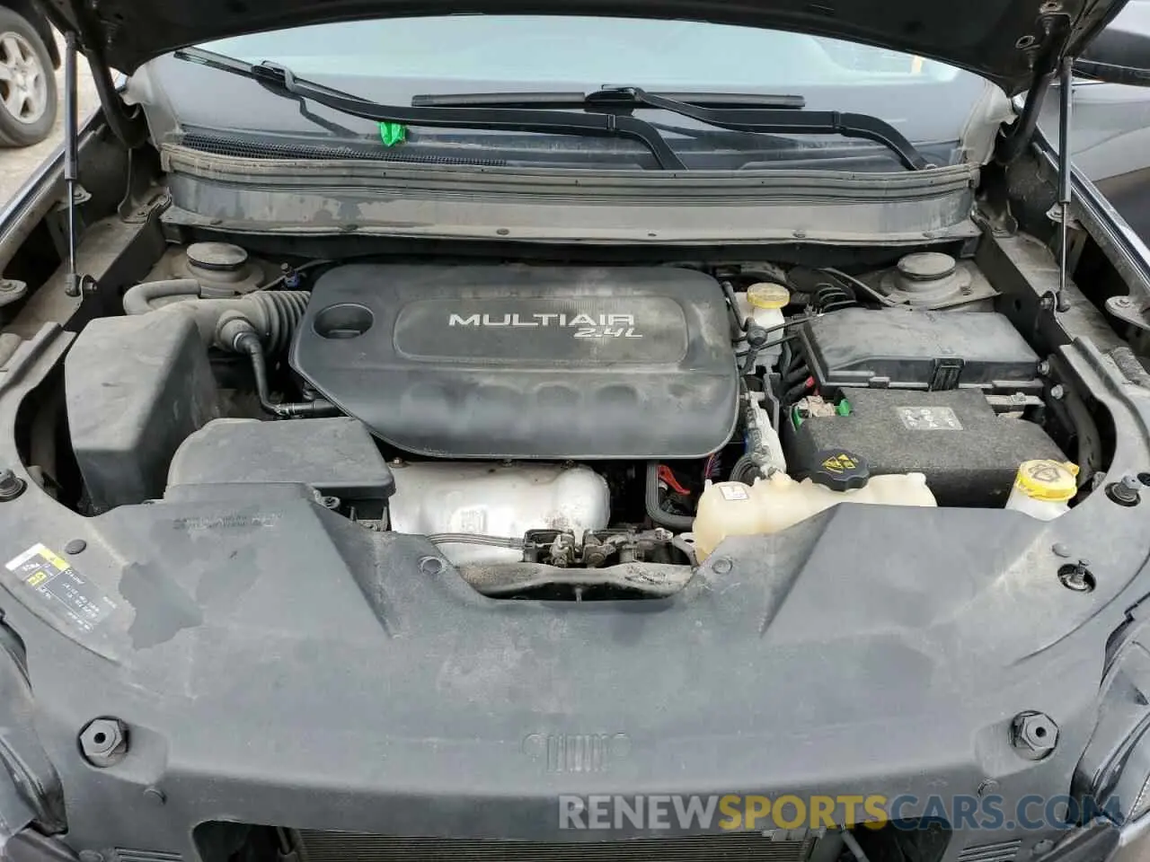 12 Photograph of a damaged car 1C4PJMCB0KD136074 JEEP GRAND CHER 2019