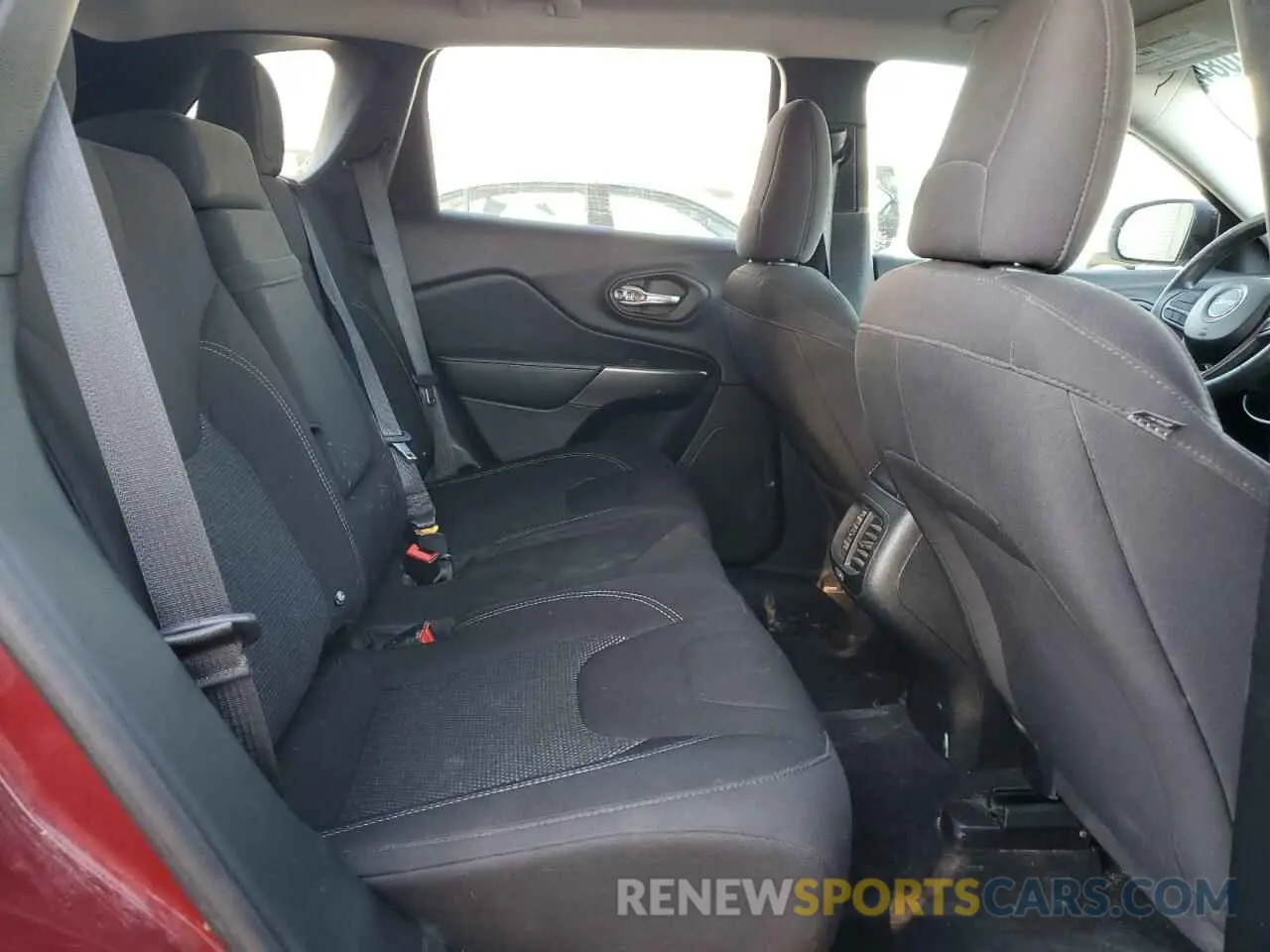 11 Фотография поврежденного автомобиля 1C4PJMCB0KD140030 JEEP GRAND CHER 2019