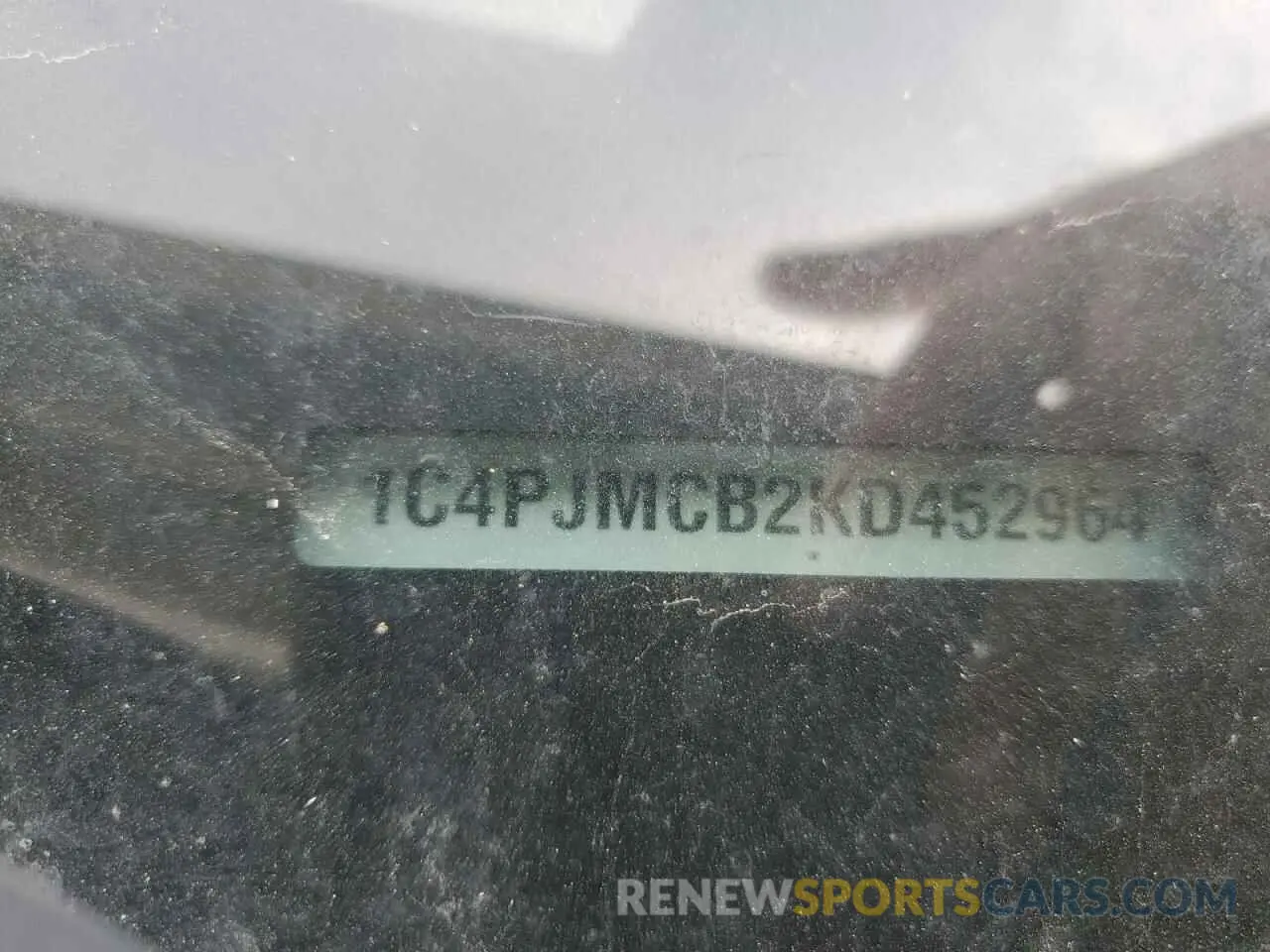 14 Photograph of a damaged car 1C4PJMCB2KD452964 JEEP GRAND CHER 2019