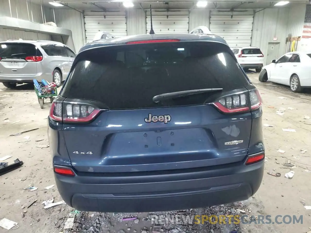 6 Photograph of a damaged car 1C4PJMCB2KD484202 JEEP GRAND CHER 2019