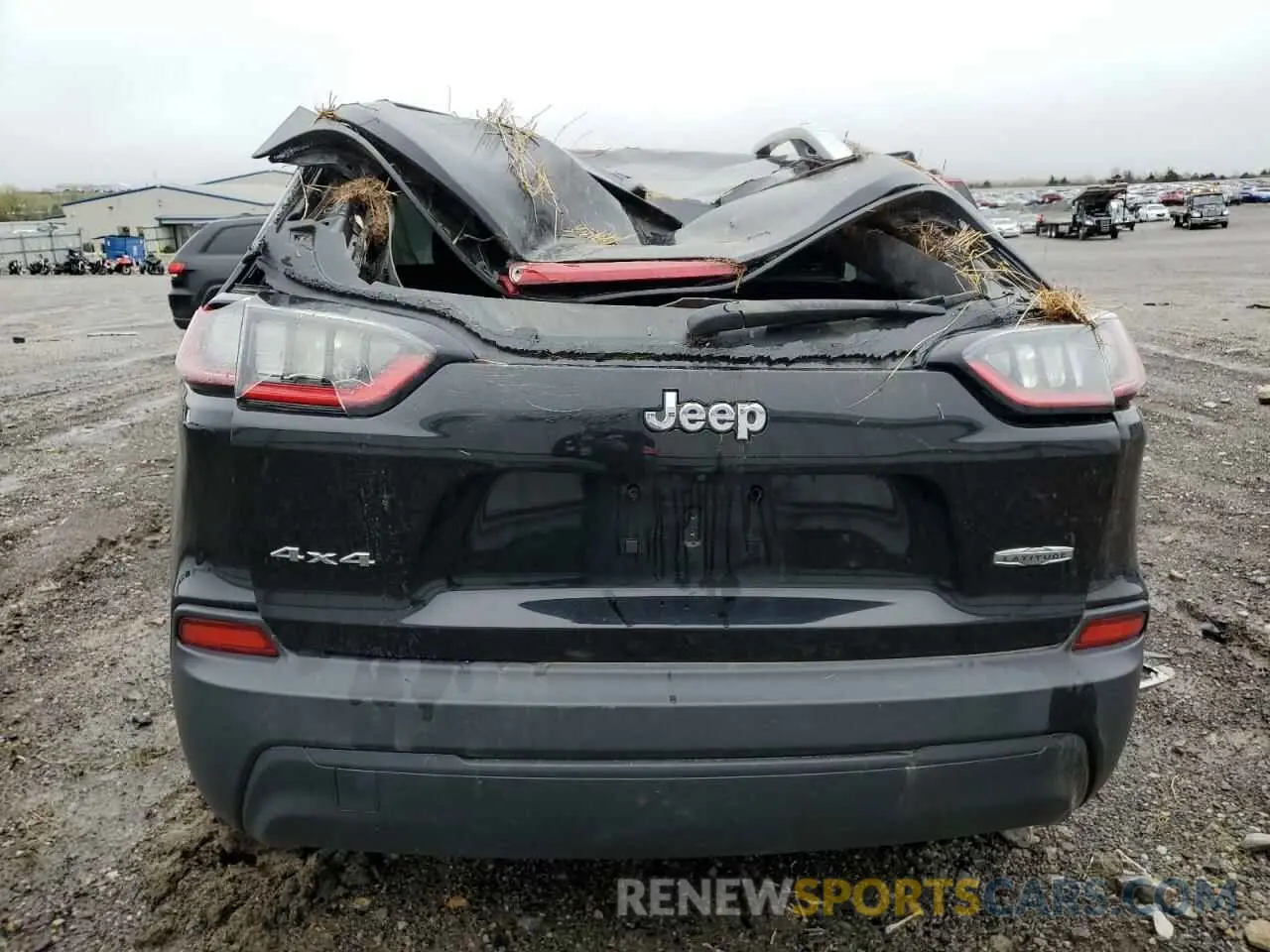 6 Photograph of a damaged car 1C4PJMCB7KD437649 JEEP GRAND CHER 2019