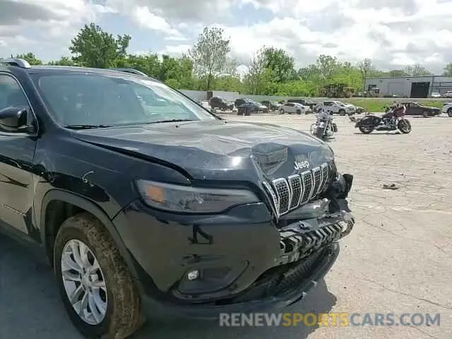 14 Photograph of a damaged car 1C4PJMCB8KD212964 JEEP GRAND CHER 2019