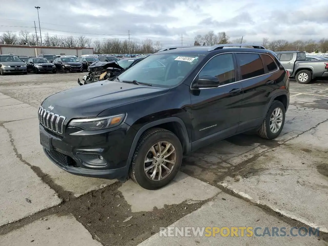 1 Photograph of a damaged car 1C4PJMCB8KD408256 JEEP GRAND CHER 2019