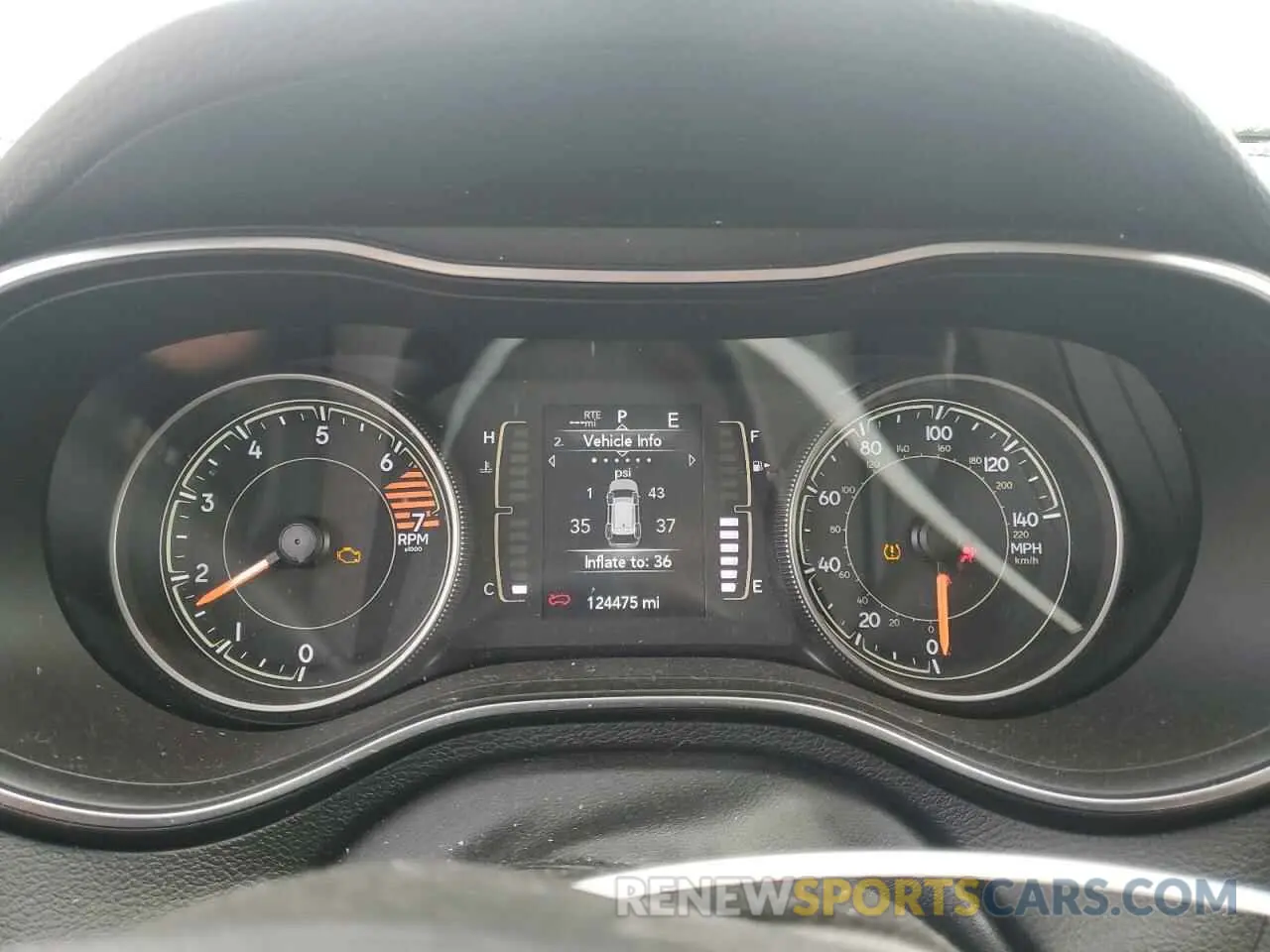 9 Photograph of a damaged car 1C4PJMCB9KD158249 JEEP GRAND CHER 2019