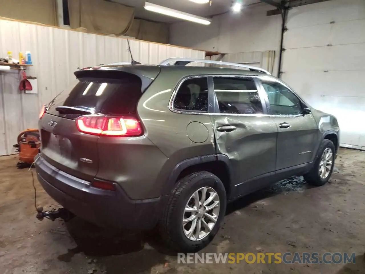 3 Photograph of a damaged car 1C4PJMCB9KD163855 JEEP GRAND CHER 2019