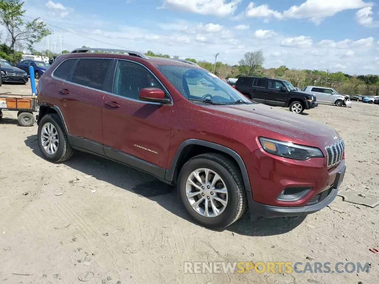 4 Фотография поврежденного автомобиля 1C4PJMCB9KD164097 JEEP GRAND CHER 2019