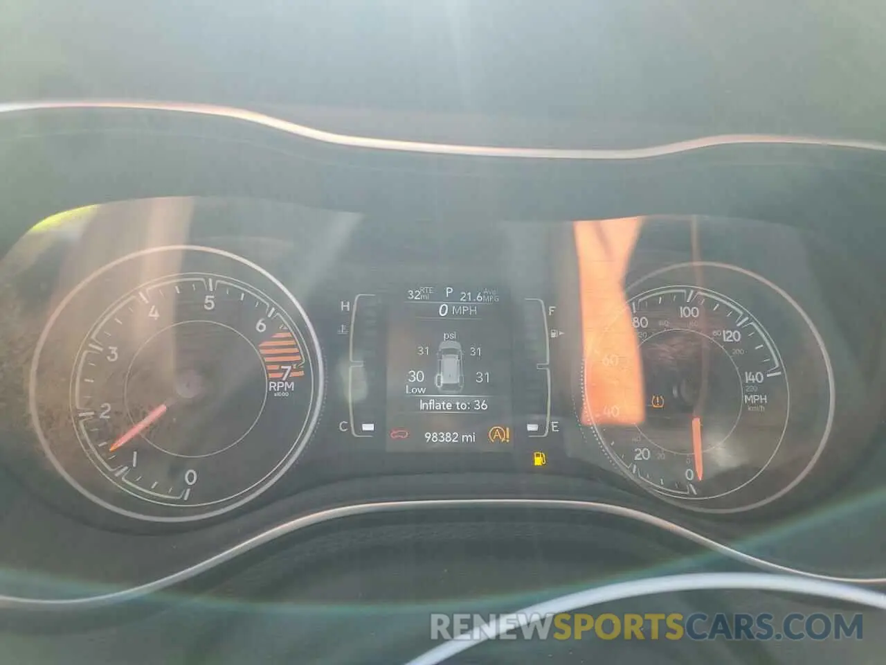 9 Photograph of a damaged car 1C4PJMCBXKD485498 JEEP GRAND CHER 2019