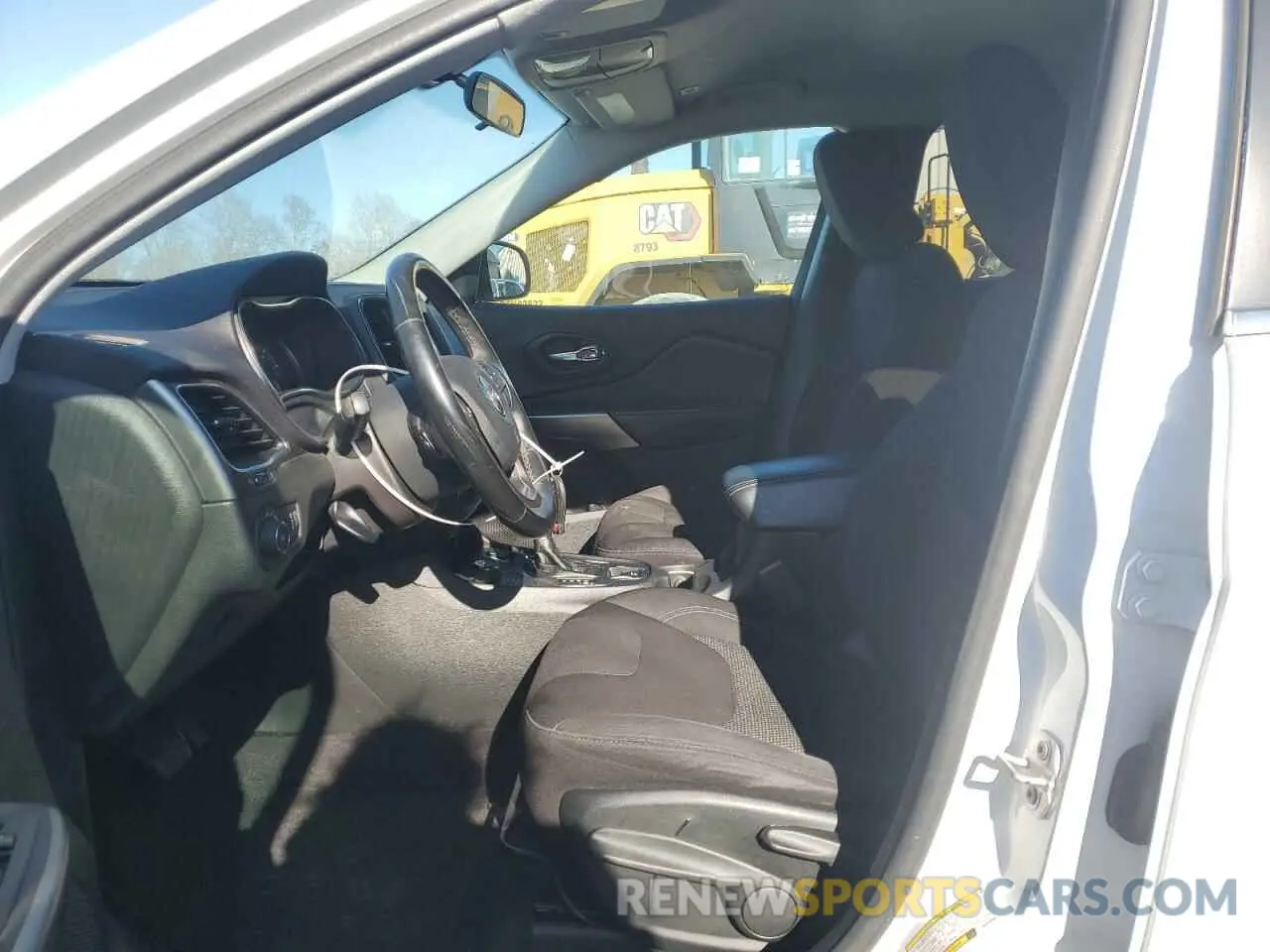 7 Фотография поврежденного автомобиля 1C4PJMCX0KD125555 JEEP GRAND CHER 2019