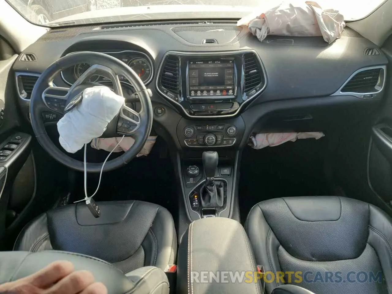 8 Photograph of a damaged car 1C4PJMDN7KD150787 JEEP GRAND CHER 2019