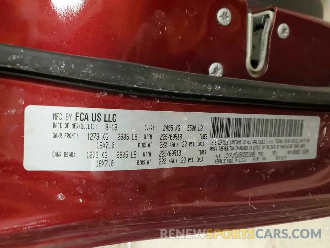 16 Photograph of a damaged car 1C4PJMDN9KD251085 JEEP GRAND CHER 2019