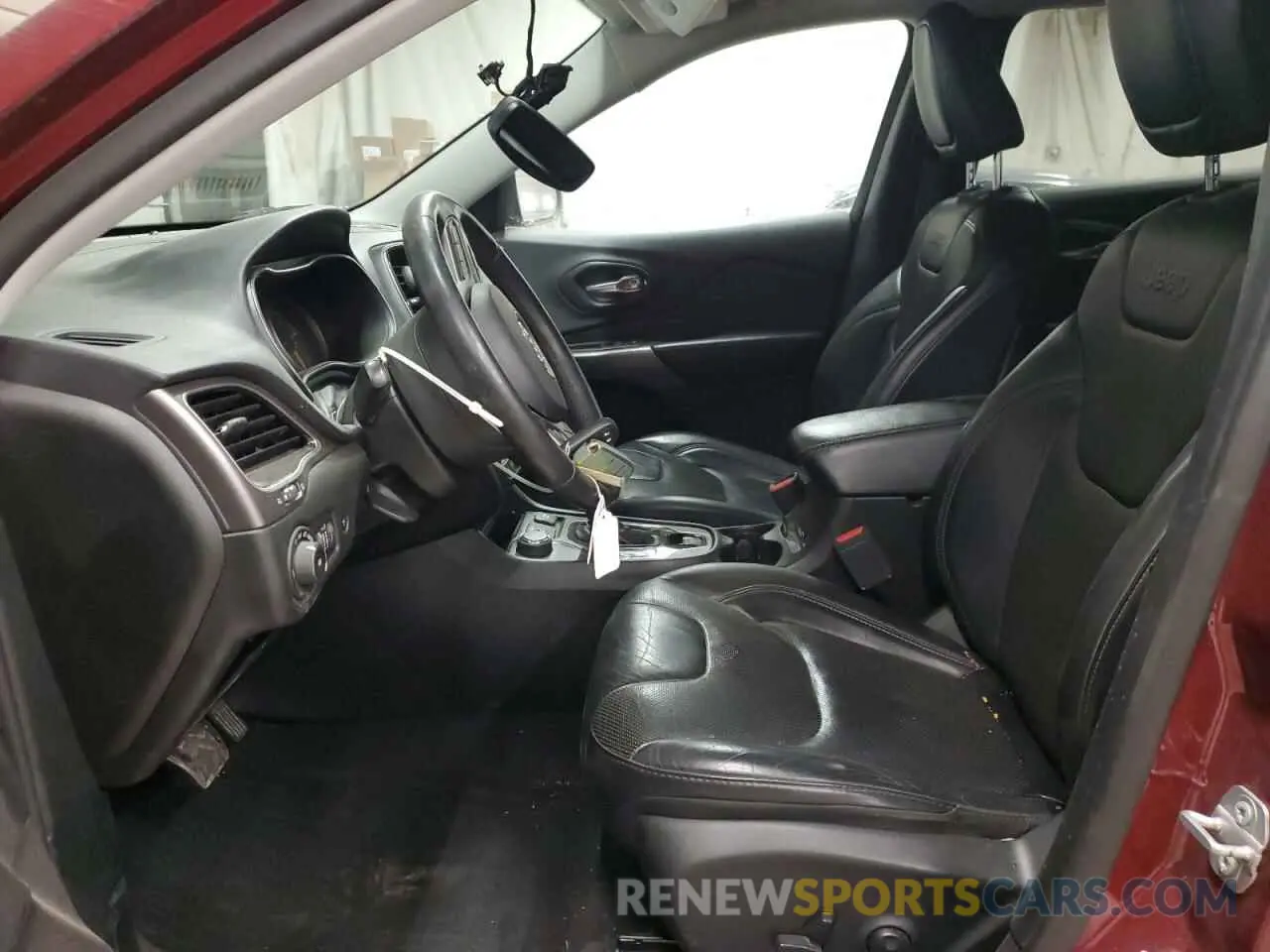 7 Photograph of a damaged car 1C4PJMDN9KD251085 JEEP GRAND CHER 2019