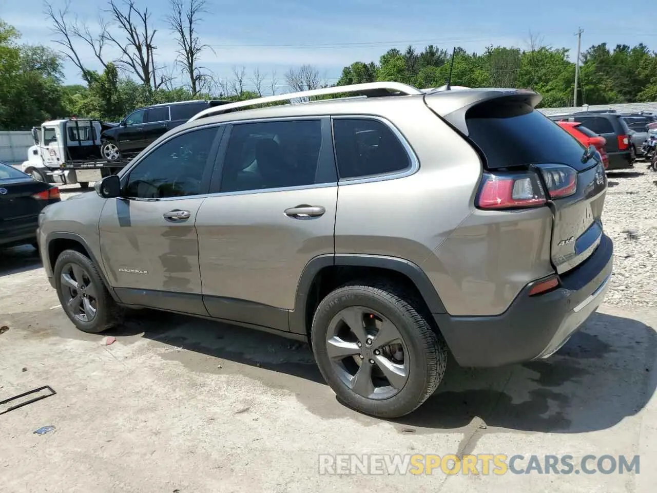 2 Фотография поврежденного автомобиля 1C4PJMDNXKD116701 JEEP GRAND CHER 2019