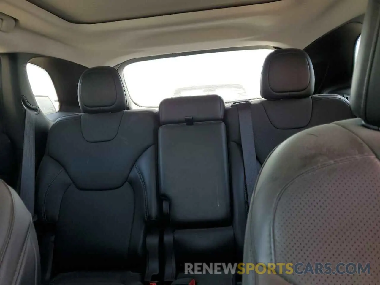 10 Фотография поврежденного автомобиля 1C4PJMDX0KD418340 JEEP GRAND CHER 2019